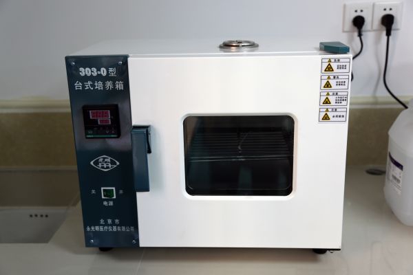 實驗室專用的電熱恒溫培養箱工作原理 實驗室專用的電熱恒溫培養箱工作原理